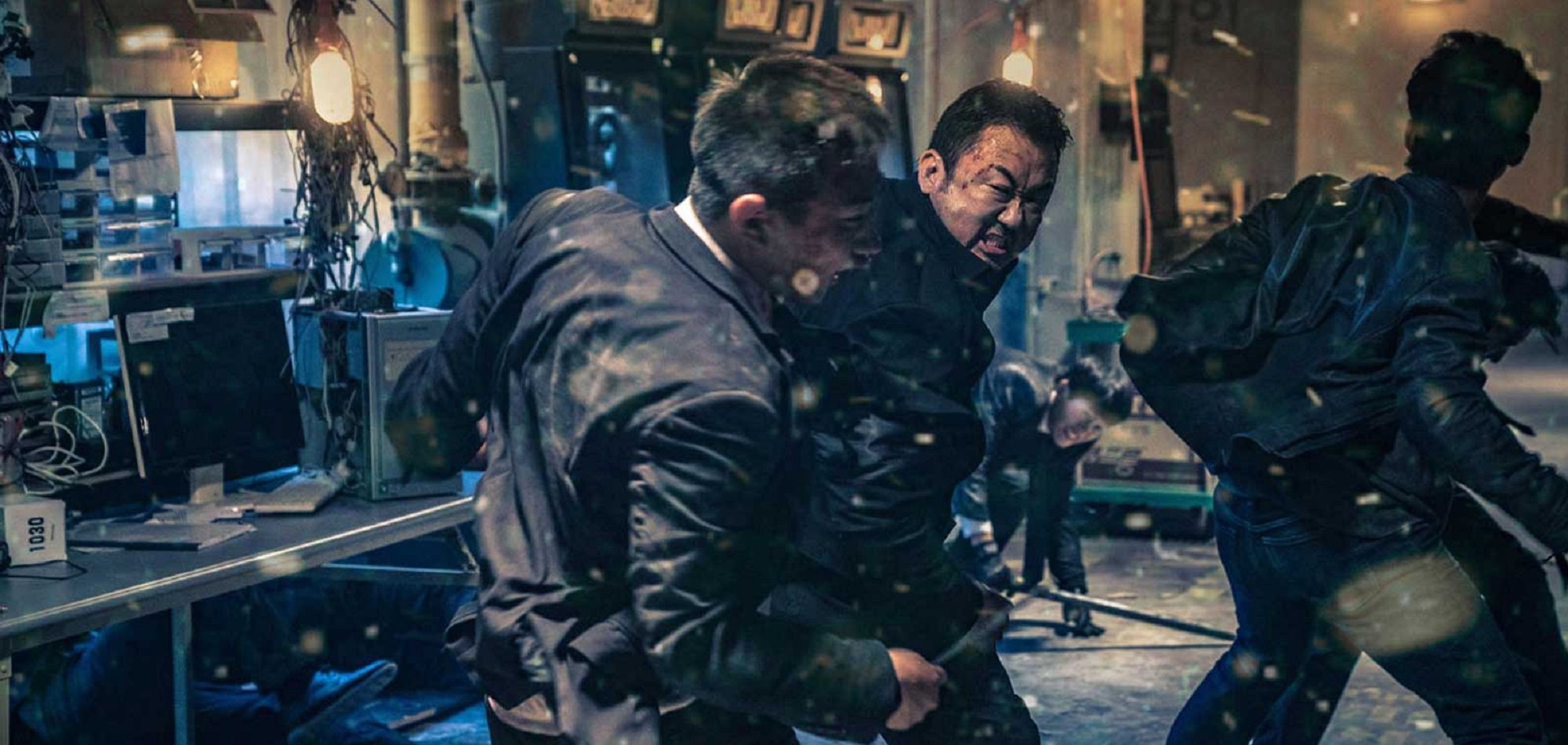 بررسی فیلم The Gangster, The Cop, The Devil