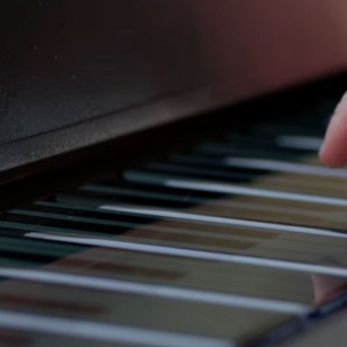 وان پلاس پیانو