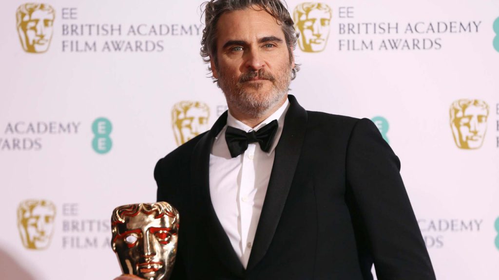 برندگان مراسم بفتا ۲۰۲۰ واکین فینکس