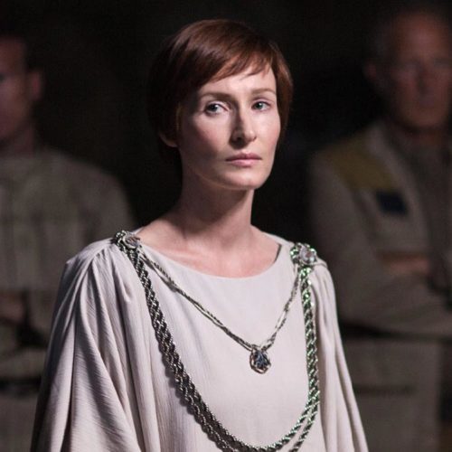 جنویو رایلی و دنیس گاف سریال Rogue One