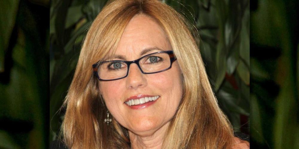 فیلم سی بیسکویت Leslie Pope