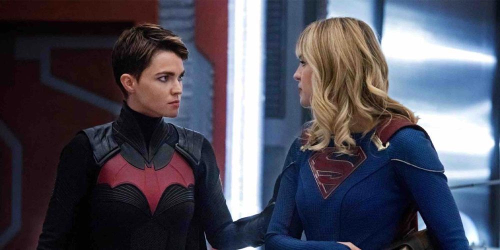 کراساور Batwoman با Supergirl