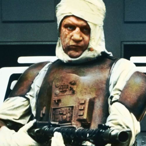 سایمون پگ خواهان حضور در سریال The Mandalorian در نقش Dengar است
