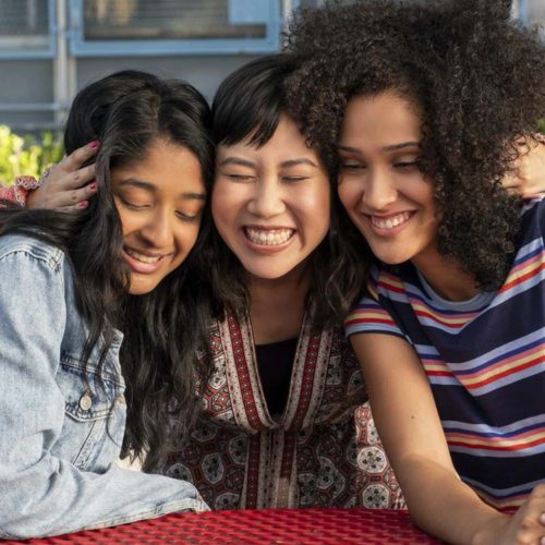 ساخت فصل دوم Never Have I Ever