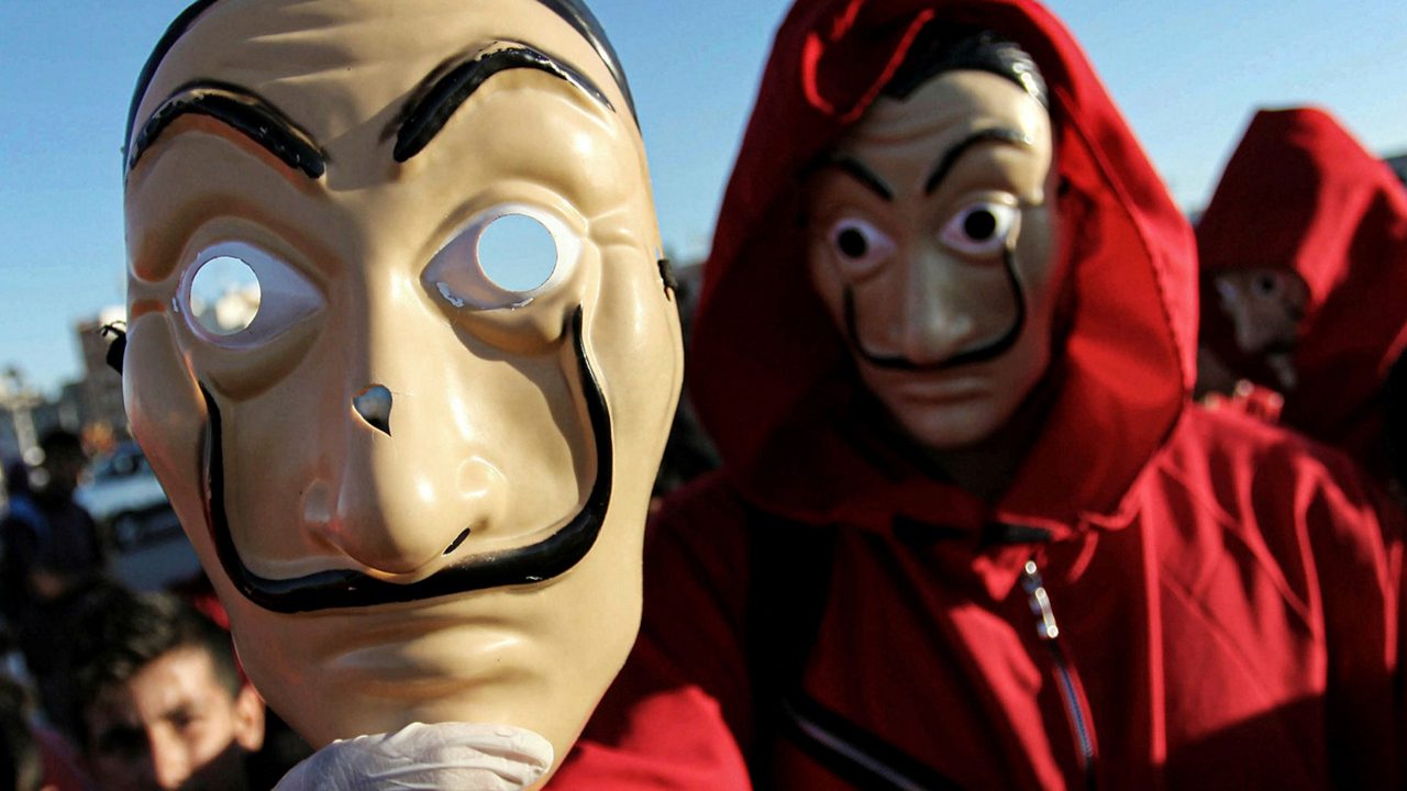 چرا سريال Money Heist به یکی از محبوبترین مجموعههای نتفلیکس تبدیل شد؟