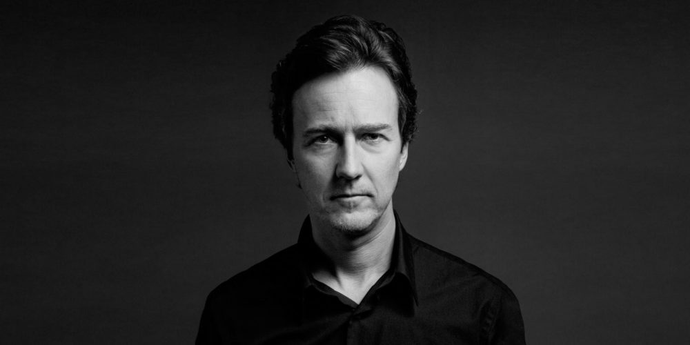 بازیگر American History X