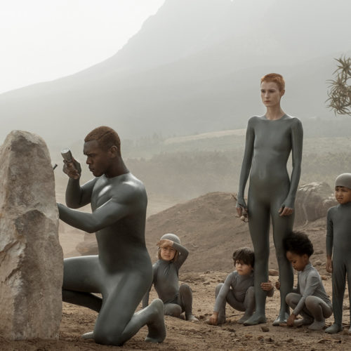 تیم بازیگری فصل دوم Raised by Wolves