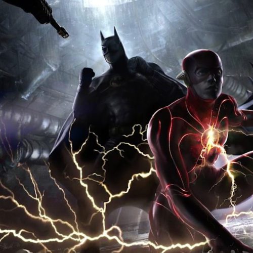 لباس بتمن مایکل کیتون در The Flash