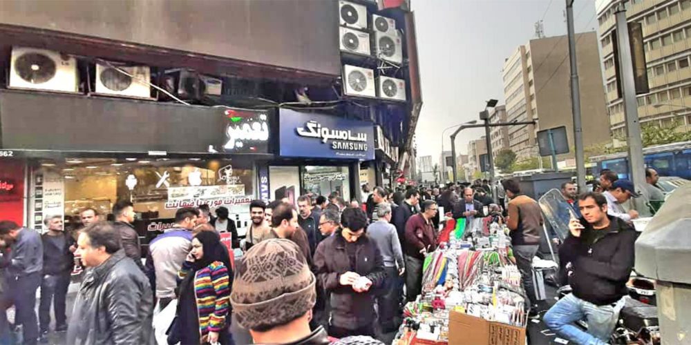 علاءالدین دلالان بازار موبایل