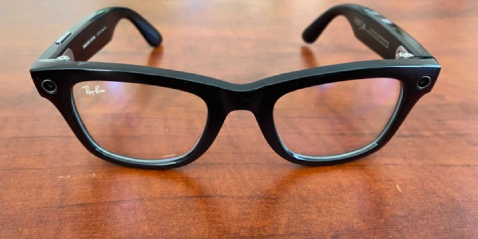 عینک هوشمند فیسبوک