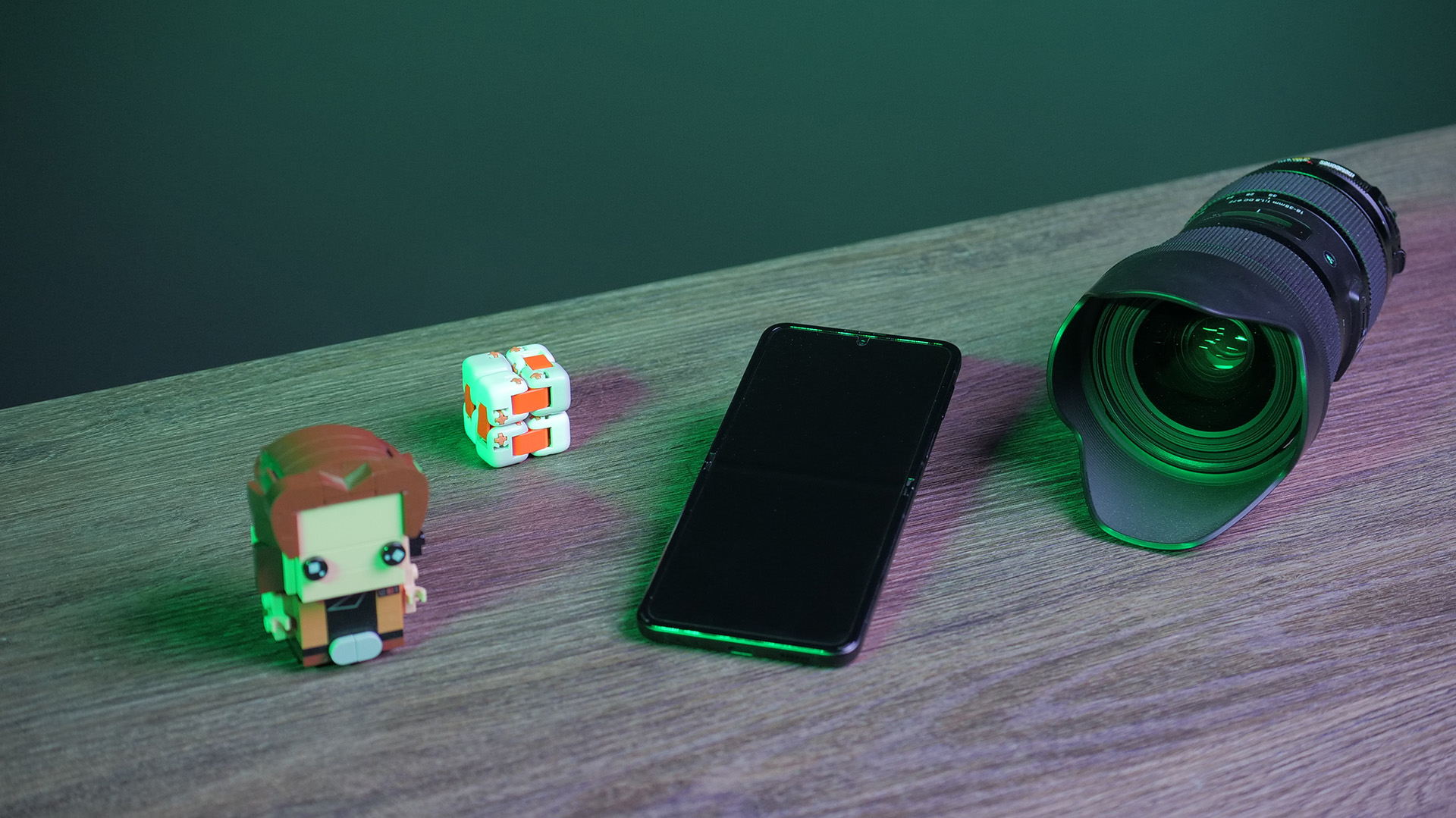 نقد Galaxy Z Flip 3