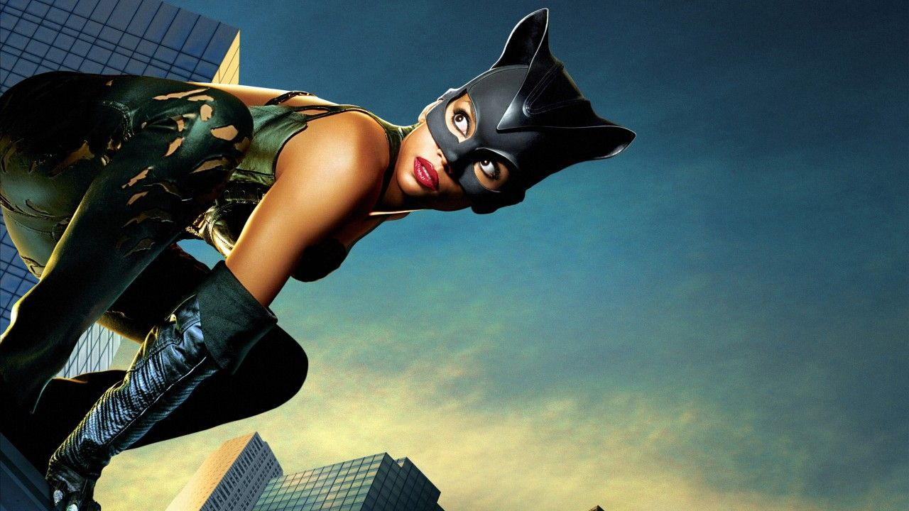 بازیگر فیلم Catwoman 2004