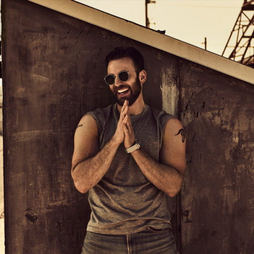 کریس ایوانز در Don't Look