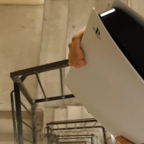 تست مقاومت کنسول پلی استیشن 5