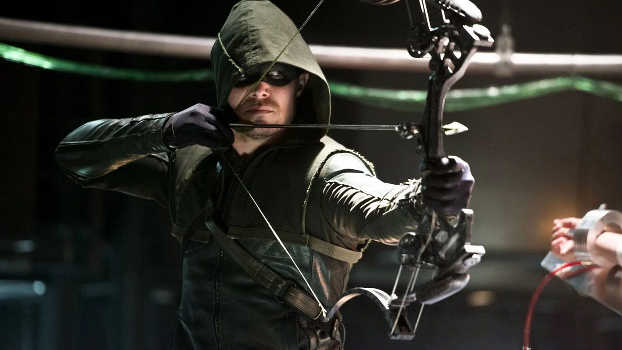 فیلم Arrow با بازی استیون امل