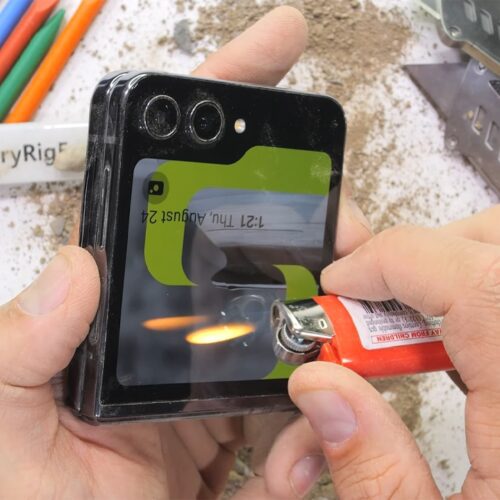 تست مقاومت گلکسی زد فلیپ ۵