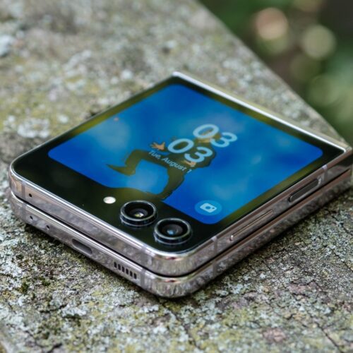 گوشی تاشوی میان‌رده سامسونگ