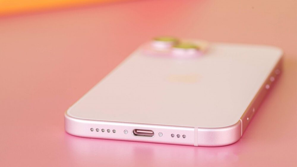 آیفون ۱۷ هند