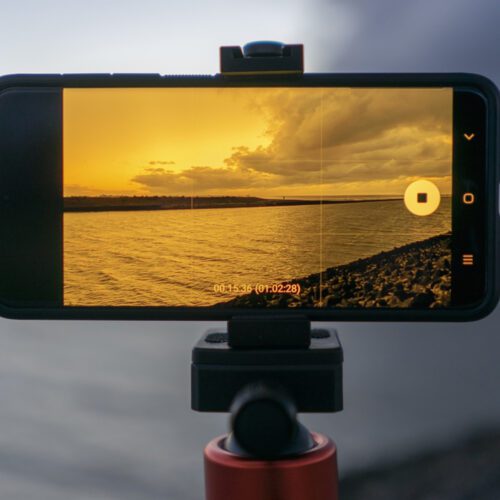 گوشی عکاسی در سفر