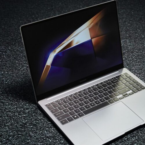 گلکسی بوک ۴