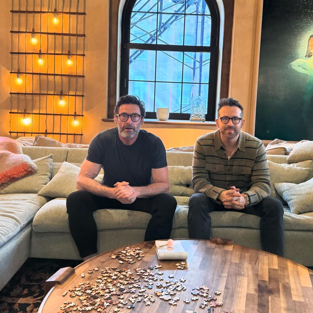 رایان رینولدز و هیو جکمن