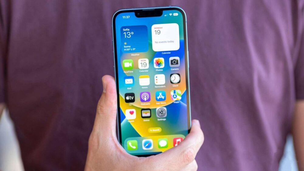 BOE آیفون SE 4