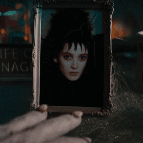 تماشا کنید: بازگشت مایکل کیتون برای انتقام در تریلر Beetlejuice 2
