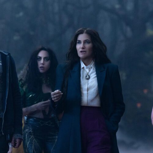 بازیگر سریال Agatha All Along