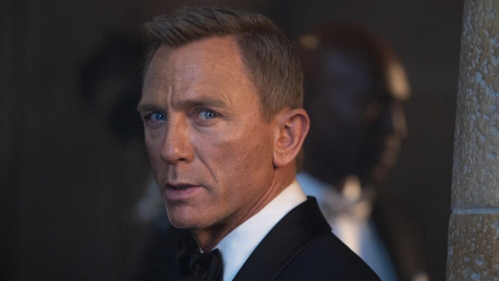 دنیل کریگ جیمز باند آمازون