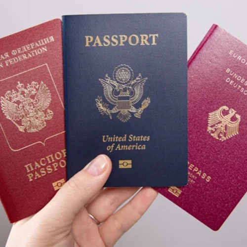 گذرنامه الکترنیکی یا روادید بیومتریک