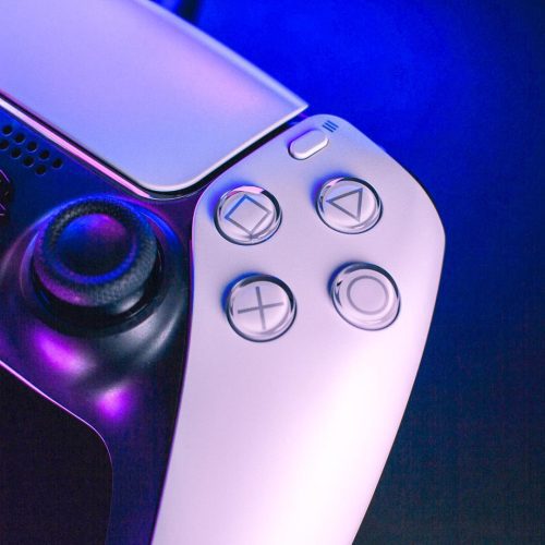 سخت افزار پلی استیشن ۶